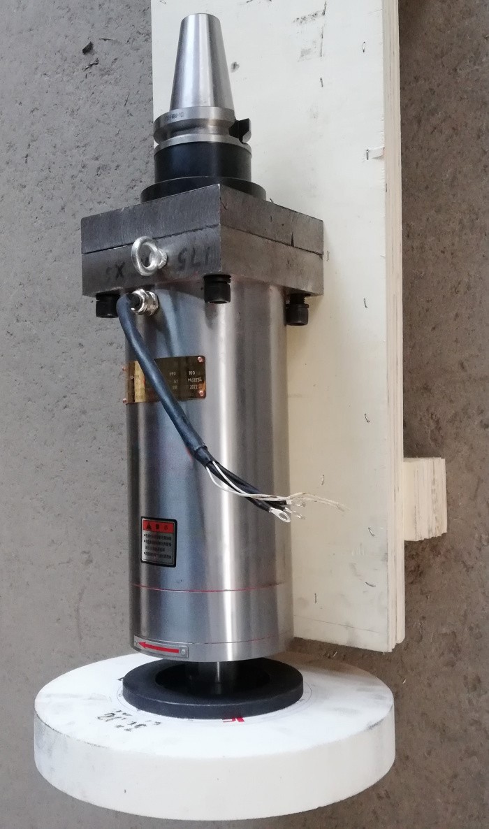 立車(chē)刀柄連接磨削電主軸